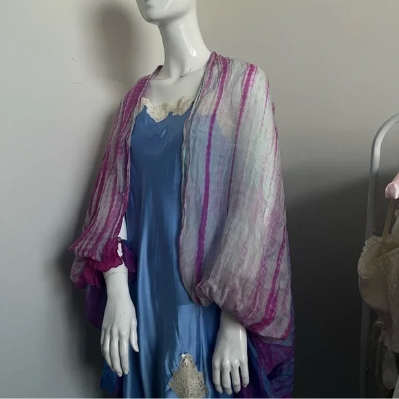 Vintage 100% Silk Shawl – Hand-Dyed Look, Pink & Lavender Stripes - Picture 5 of 6